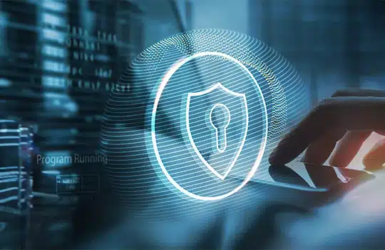 Fraudes digitais aumentam em 2025, empresas reforçam segurança